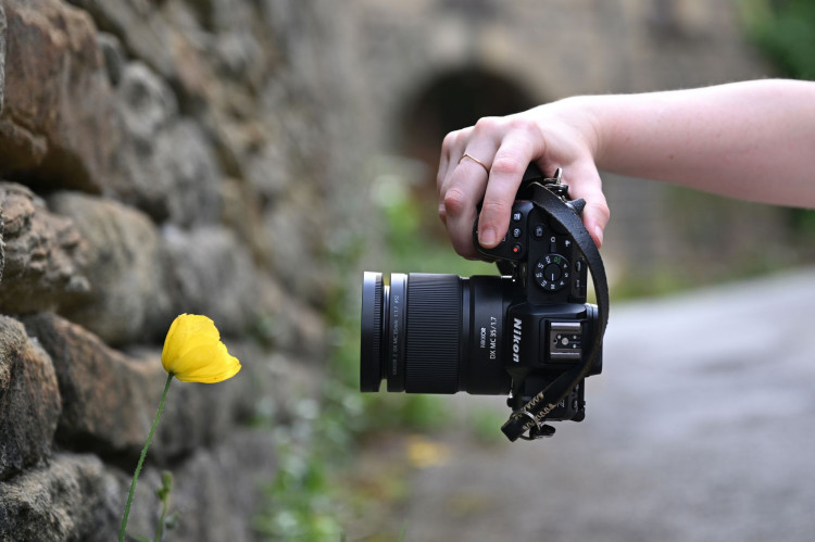 Nikon Nikkor Z DX Micro 35 mm f/1.7 – nowa stałka makro do aparatów Nikon Z z małymi matrycami