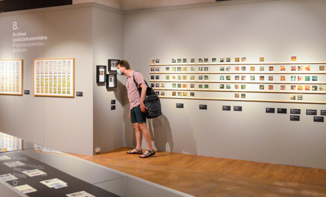 „Archiwa błyskawiczne” - ruszyła największa polska wystawa fotografii natychmiastowej