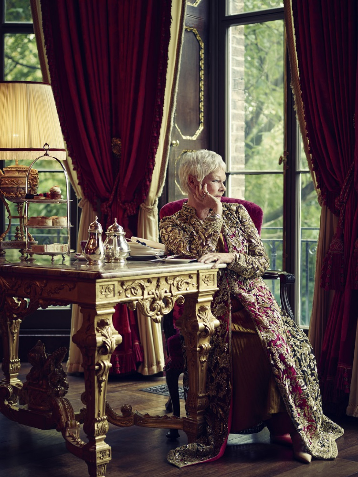 Dame Judi Dench dla Vanity Fair, fot. Jason Bell