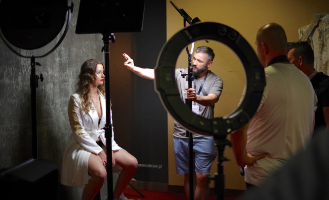  Najnowszy sprzęt oraz liczne wykłady i warsztaty - już jutro startują targi foto-wideo EXPOzycja 2023