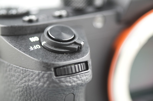 Sony A7 II - spust migawki