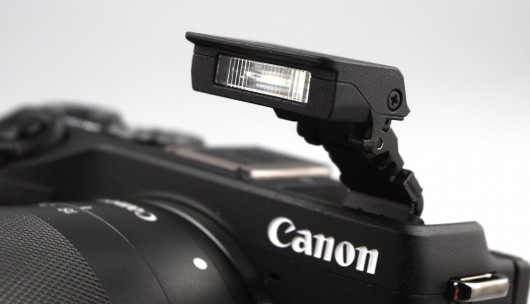 Canon EOS M3