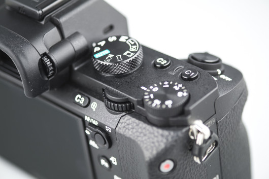 Sony A7 II - górna ścianka