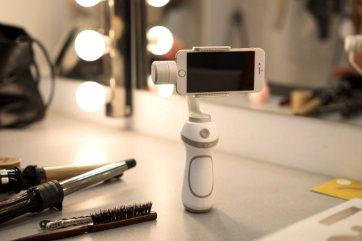Feiyu Tech Vimble C - niedrogi trzyosiowy gimbal do smartfonów i kamer sportowych