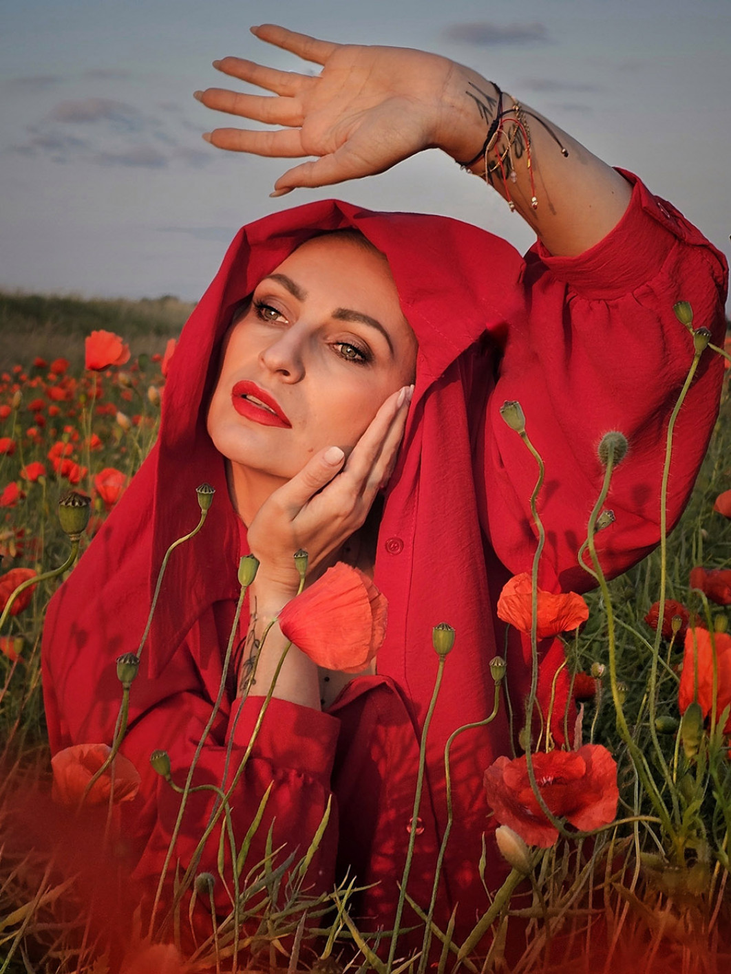 Fot. Beata Smutek, "Flower Power", 1. miejsce w kat. Portrait / Mobile Photography Awards 2025  