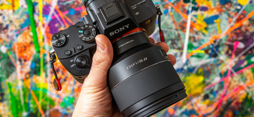 Samyang AF 50 mm f/1.4 FE II - najlżejszy jasny obiektyw standardowy do Sony E