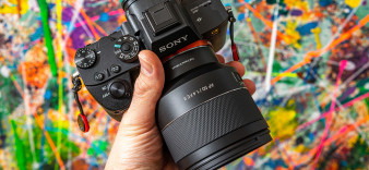 Samyang AF 50 mm f/1.4 FE II - najlżejszy jasny obiektyw standardowy do Sony E