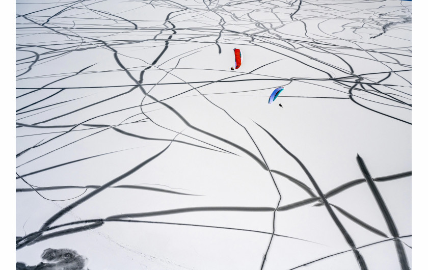 fot. Andreas Busslinger, finalista w kat. Playground by WhiteWall / Red Bull Illume 2021