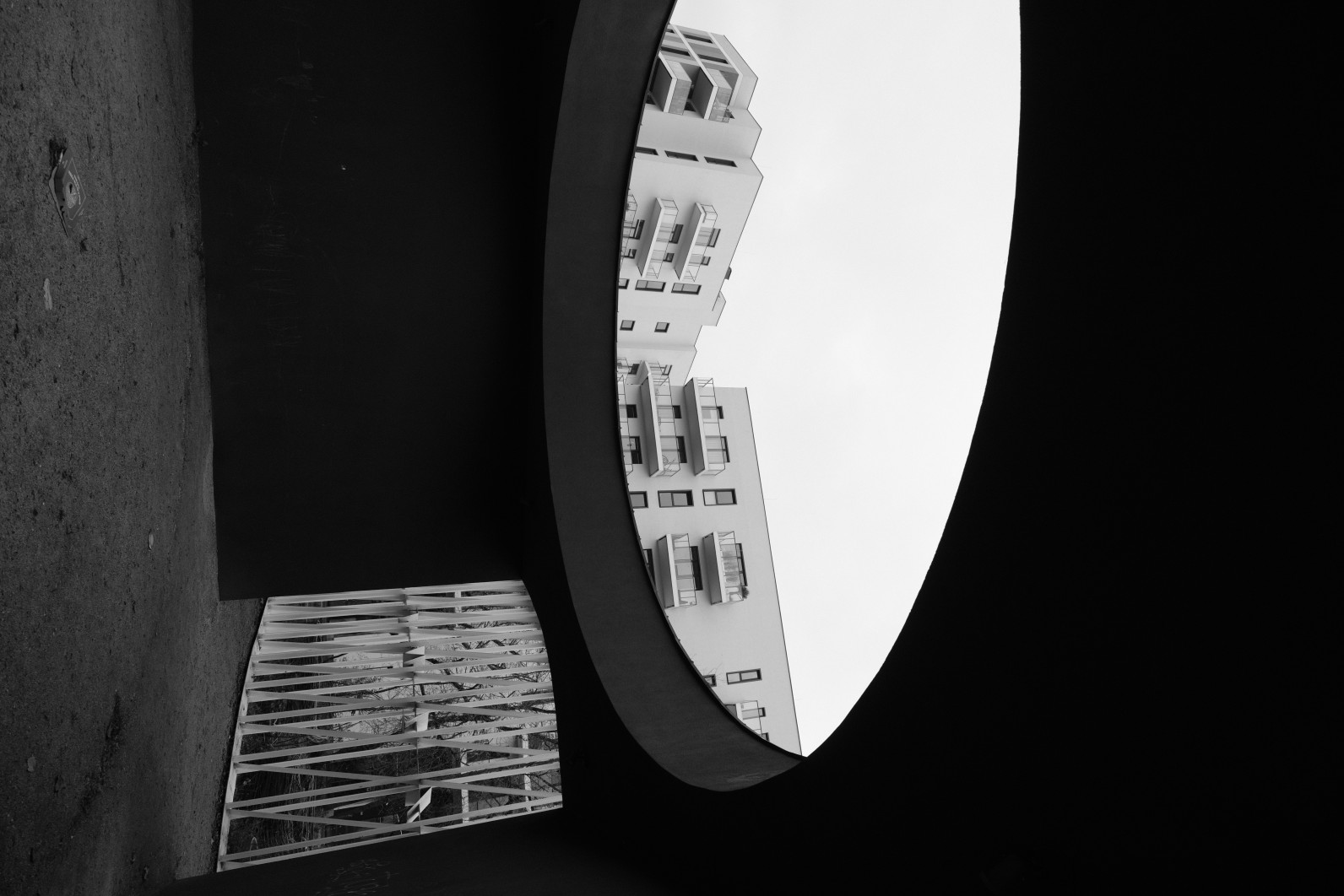 1/350 s, f/4.5, ISO 320, 13.0 mm