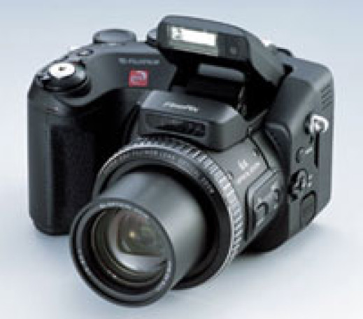 Nowy Fujifilm FinePix S602 Pro Zoom