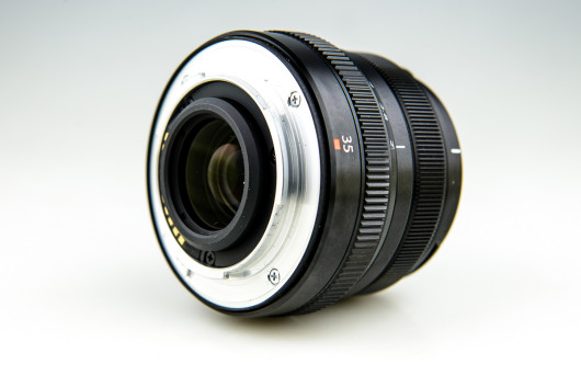 Fujifilm Fujinon XF 35 mm F/2 R WR