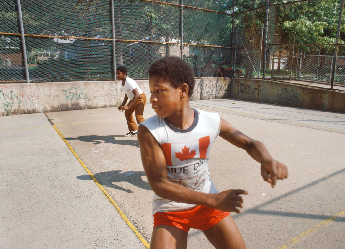 fot. Paul Hosefros, "Handball", Seven Gables Playground / NYC Park Photo Archive