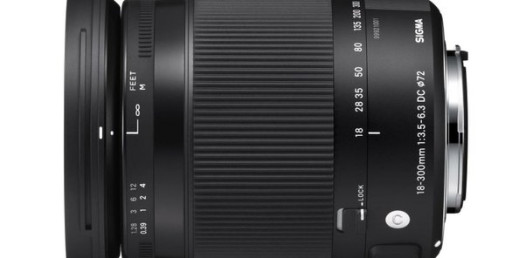 Sigma 18-300 mm f/3,5-6,3 DC MACRO OS HSM