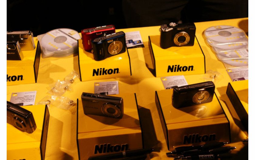 nowe Coolpiksy Nikona