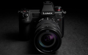 Panasonic Lumix S1H - bezlusterkowy potwór nakierowany na profesjonalnych filmowców. Nagrywa wideo w 6K