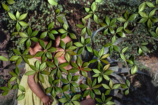 Fot. Priya Suresh Kambli, z projektu Archive as Companion” / Leica Women Photo Project 2025