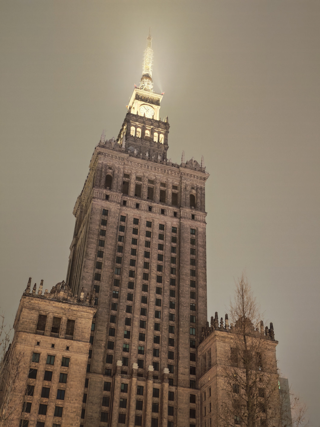 1/20 s, f/1.6, ISO 2500, Moduł standardowy 2x