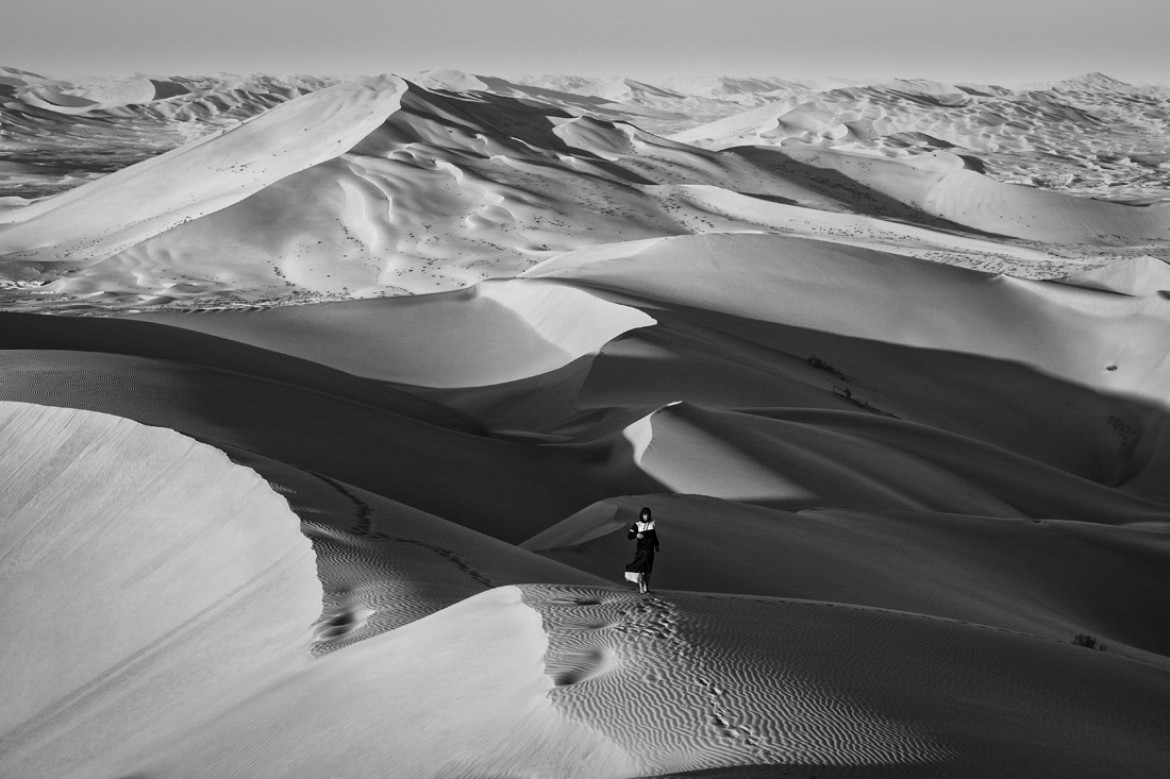 fot. Birgit Neiser, z cyklu "Oman Desert", 1. nagroda w kategorii Landscapes / Monovisions Photography Awards 2019