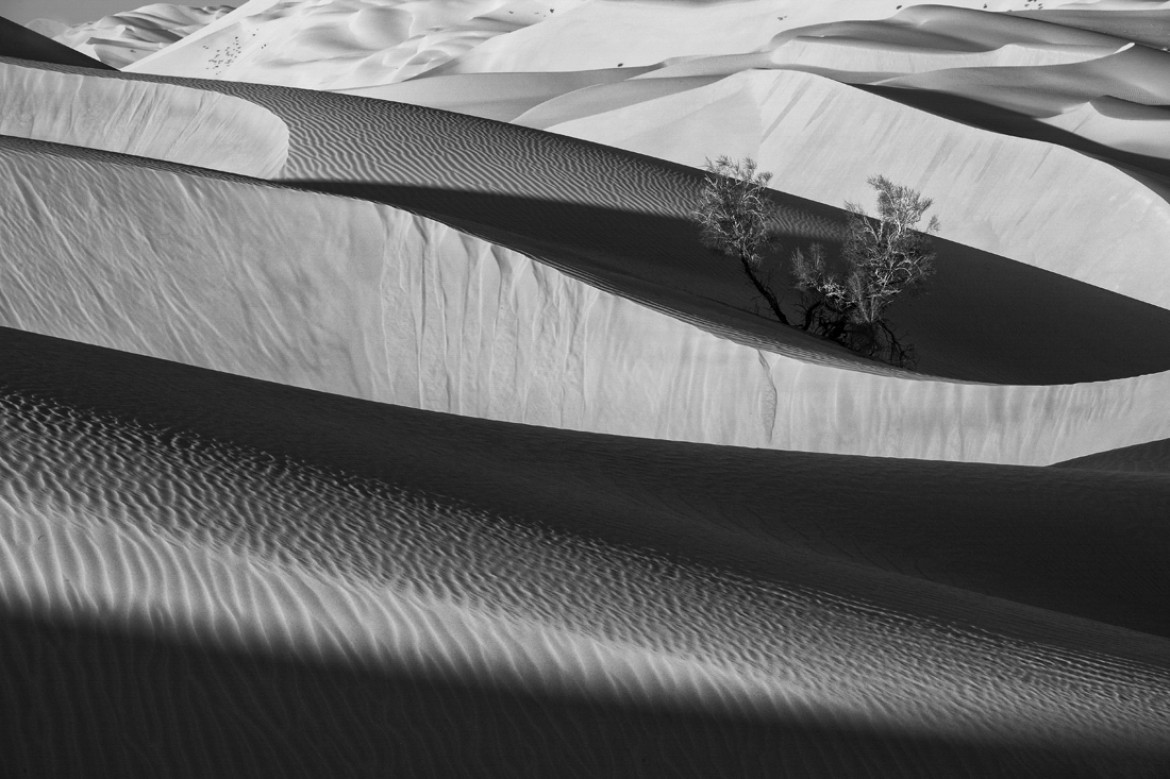 fot. Birgit Neiser, z cyklu "Oman Desert", 1. nagroda w kategorii Landscapes / Monovisions Photography Awards 2019
