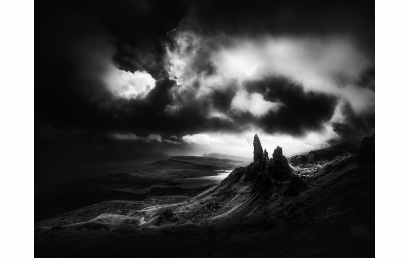 fot. Veselin Atanasov, z cyklu The dramatic weather in nothern Scotland, 2. nagroda w kategorii Landscapes / Monovisions Photography Awards 2019