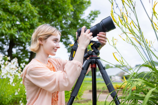 Ruszyła promocja na obiektyw Tamron 90 mm f/2.8 Di III MACRO VXD. Od teraz z mieczem LED PavoTube gratis!