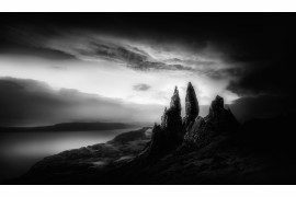 fot. Veselin Atanasov, z cyklu "The dramatic weather in nothern Scotland", 2. nagroda w kategorii Landscapes / Monovisions Photography Awards 2019