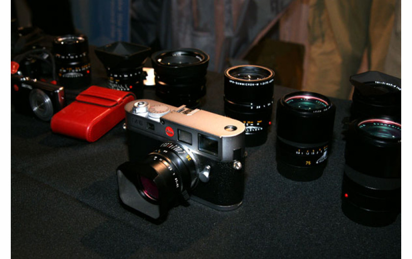 Leica nie pokaże na PMA'08 nowych wersji swoich aparatów