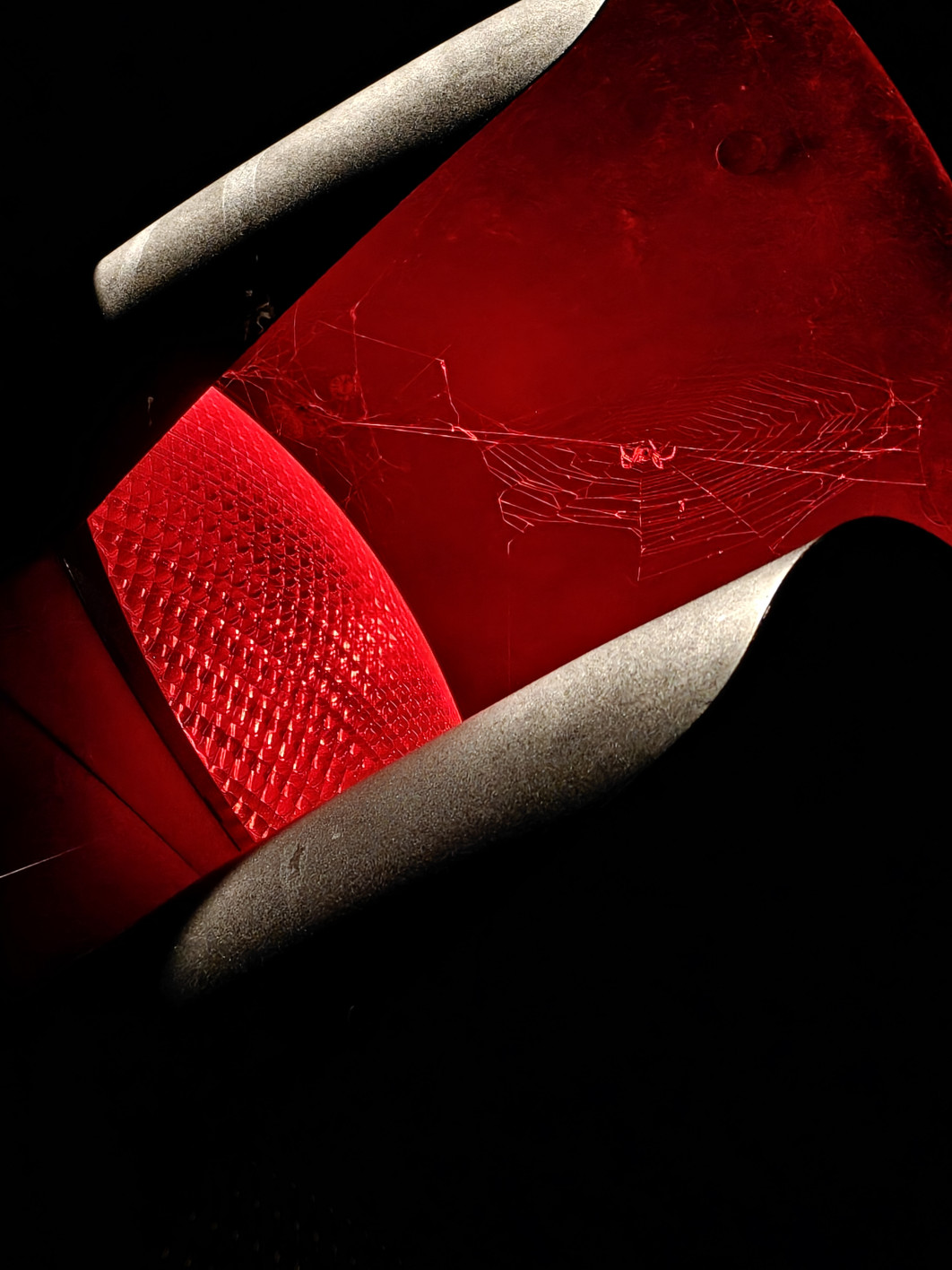 1/33 s, f/2.6, ISO 320, 13.8 mm