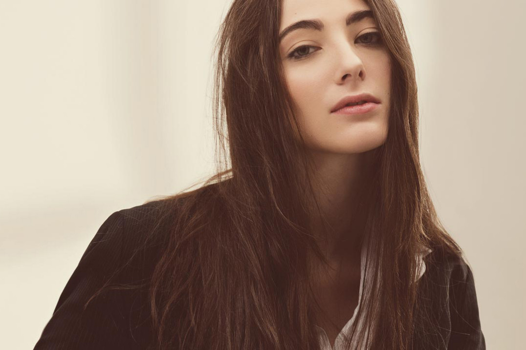 Ten wideoporadnik pokaże Ci, jak skutecznie wycinać obiekty z tła w Photoshopie 