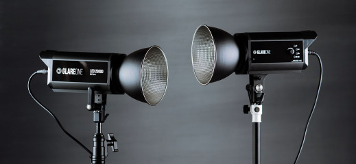 GlareOne LED 1500D i 2000D BiColor - nowe mocne lampy światła ciągłego, które zasilisz akumulatorami V-Mount