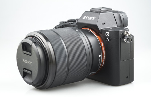 Sony A7 II z obiektywem Sony FE 28-70mm f/3.5-5.6 OSS