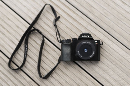 Citograph 35 mm f/8 to ultrakompaktowa stałka, którą zawsze wykonasz ostre zdjęcia