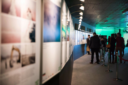 Serwis Wydrukujfotografie.pl to druk w wystawowej jakości i możliwość zarobku na zdjęciach