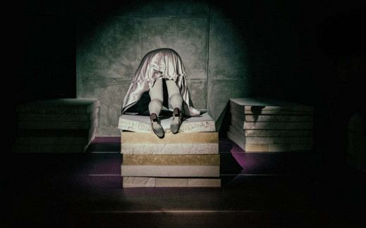 „Huckel / Teatr vol. II“ - wernisaż wystawy i spotkanie z fotografką