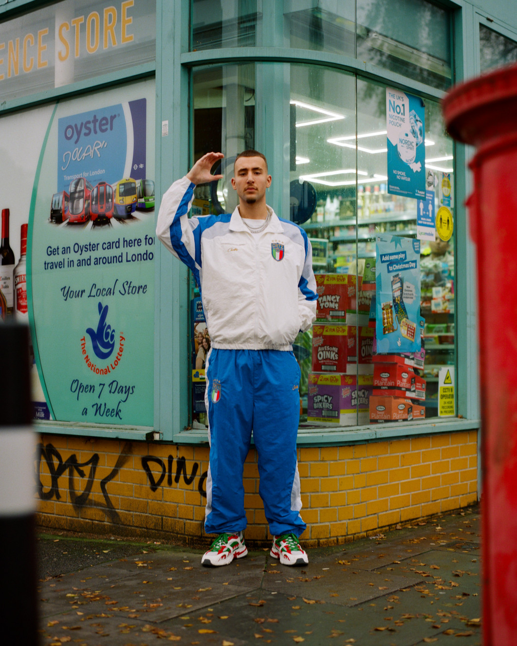 Fot. Cameron Hendry / Portrait of Britain Vol.8