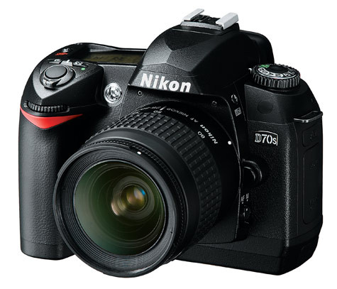 Nikon D70s - wytęż wzrok i znajdź różnice