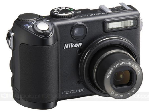 Nikon Coolpix P5100 - zaawansowany maluch