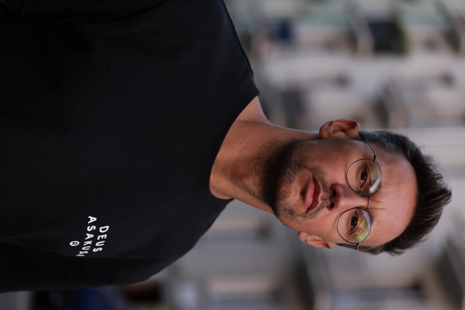 1/80 s, f/2.8, ISO 250, 77.0 mm