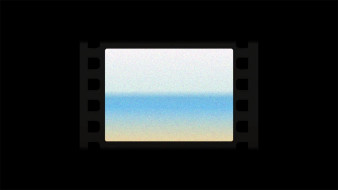 Analogowy kompakt Pentaxa będzie aparatem półklatkowym. Pojawił się pierwszy teaser