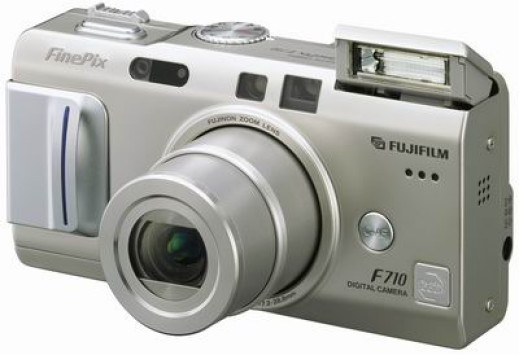 Fujifilm FinePix F710 Zoom - do pary