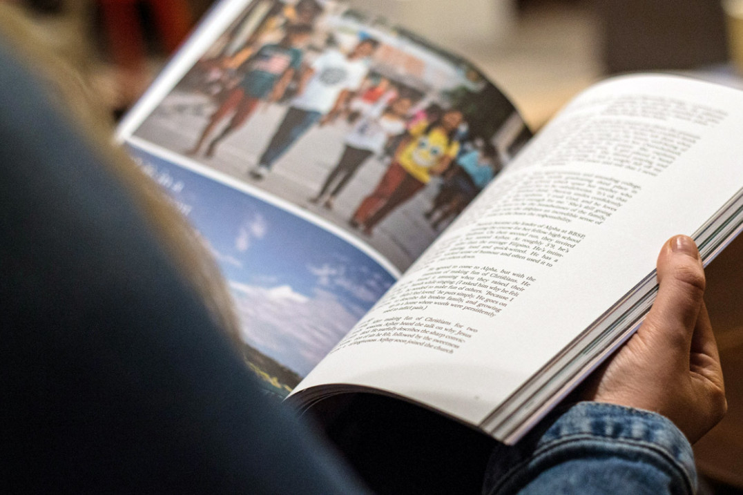Photoshelter udostępnia darmowy poradnik na temat tworzenia i publikacji książek fotograficznych