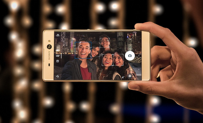  Sony Xperia XA Ultra - czy to nowy król selfie?