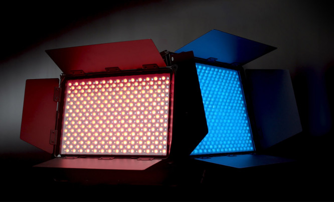 Studyjny panel LED - co musisz wiedzieć zanim kupisz?