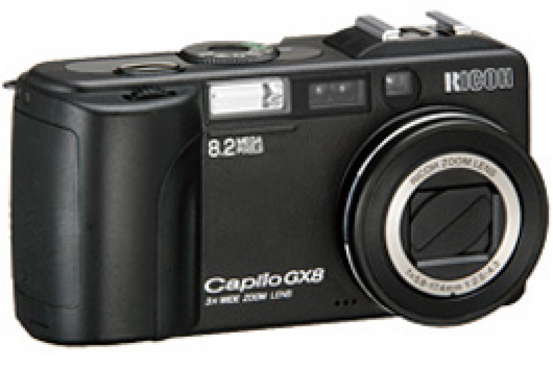 Ricoh Caplio GX8 - szybkie 8 MP