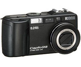 Ricoh Caplio GX8 - szybkie 8 MP