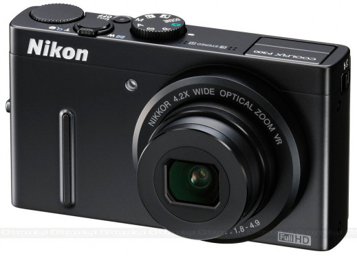 Nikon Coolpix P300 - kieszonkowy kompakt z dużymi możliwościami