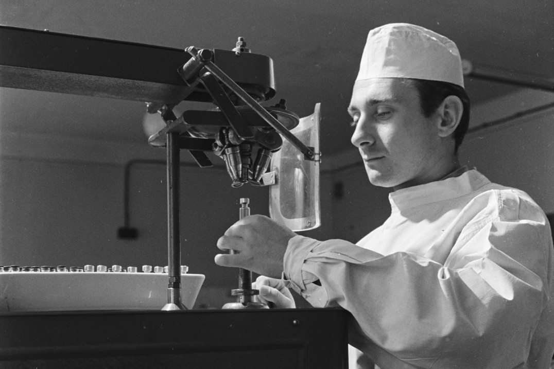 “Polska” na eksport - niemal 300 fotografii z kultowego miesięcznika PRL-u do zobaczenia w Zachęcie