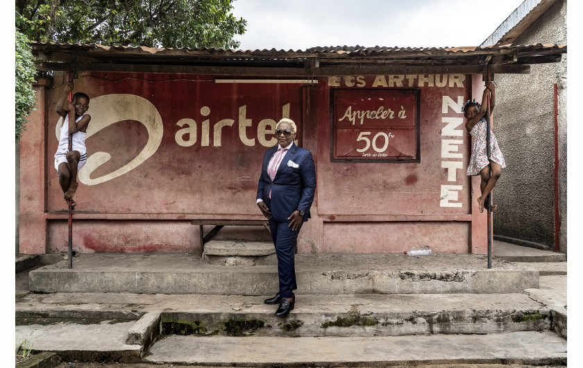 fot. Tariq Zaidi, z projektu Sapeurs. Ladies and Gentlemen of the Kongo