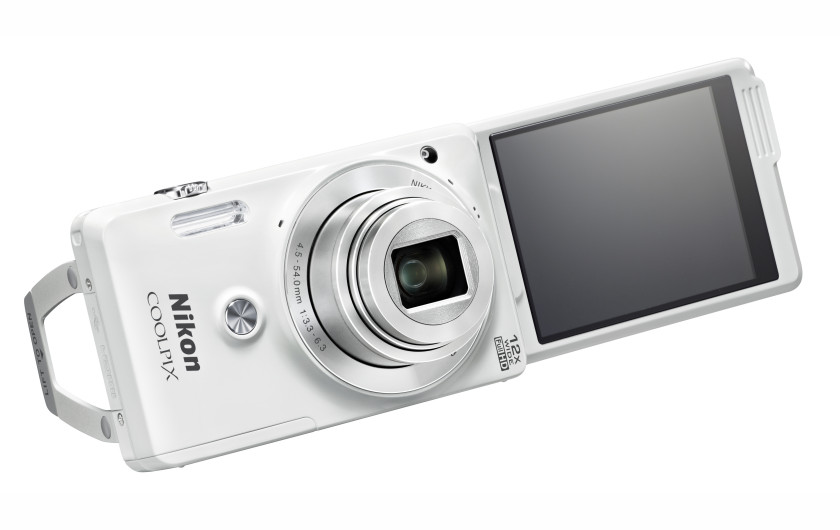 Nikon Coolpix S6900