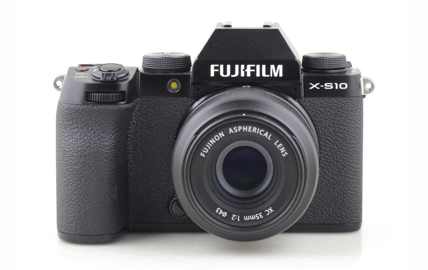 Fujifilm X-S10